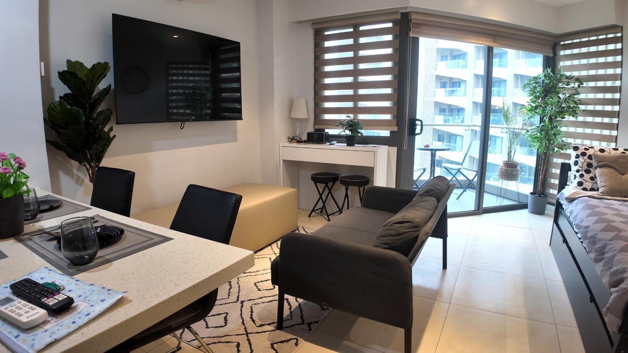 Dominiks Quite And Elegant Studio Ocean View Pool At Tambuli Resort High Floor 막탄 외부 사진