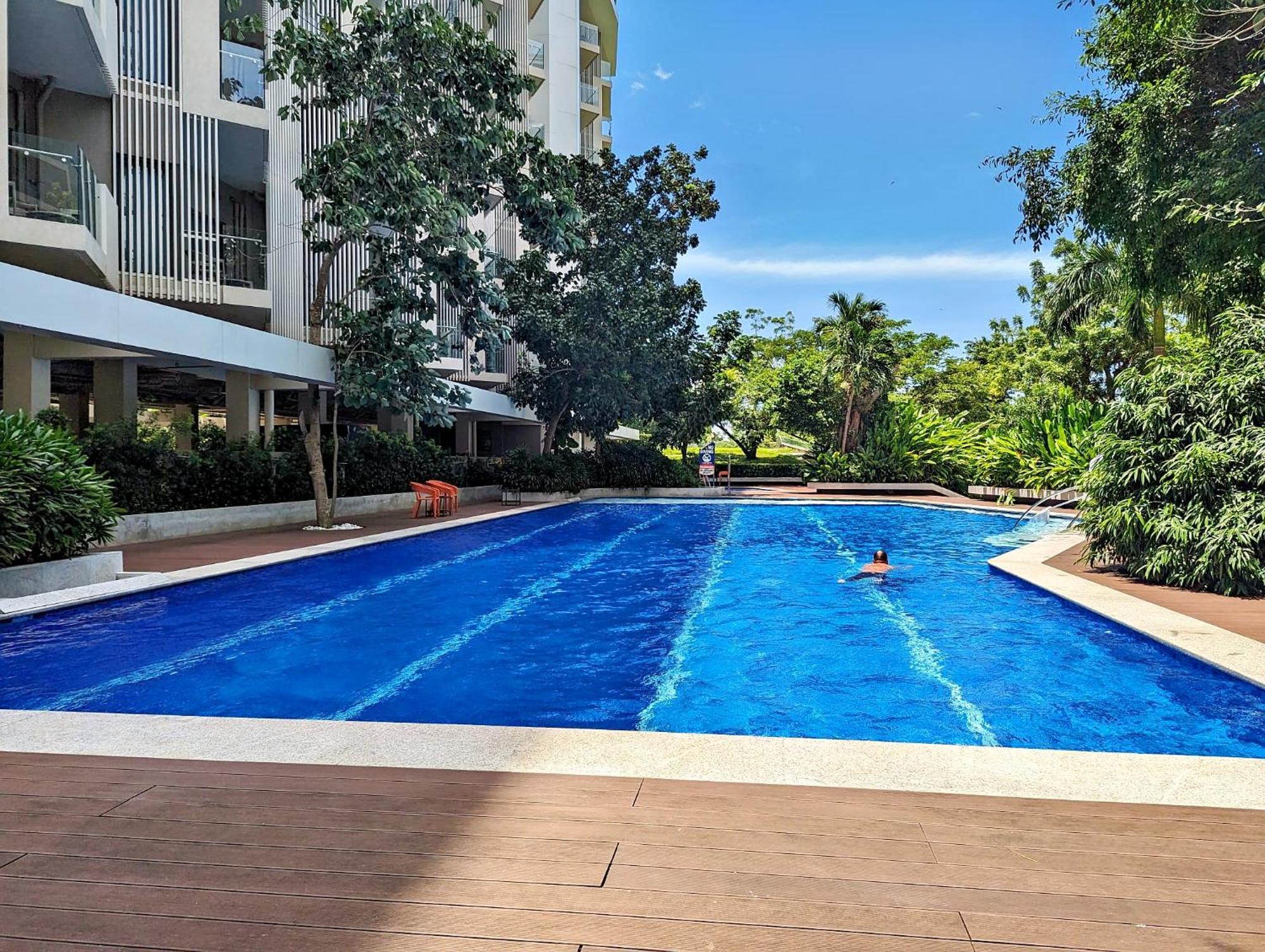 Dominiks Quite And Elegant Studio Ocean View Pool At Tambuli Resort High Floor 막탄 외부 사진